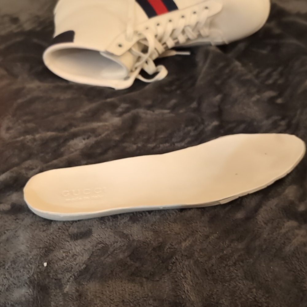 Gucci High Tops With The Bumblebee And Original Box - Picture 10 of 12